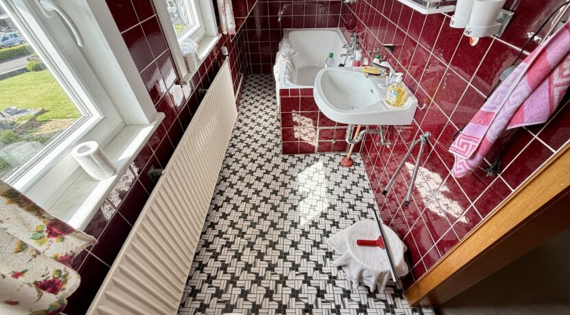 Badezimmer DG