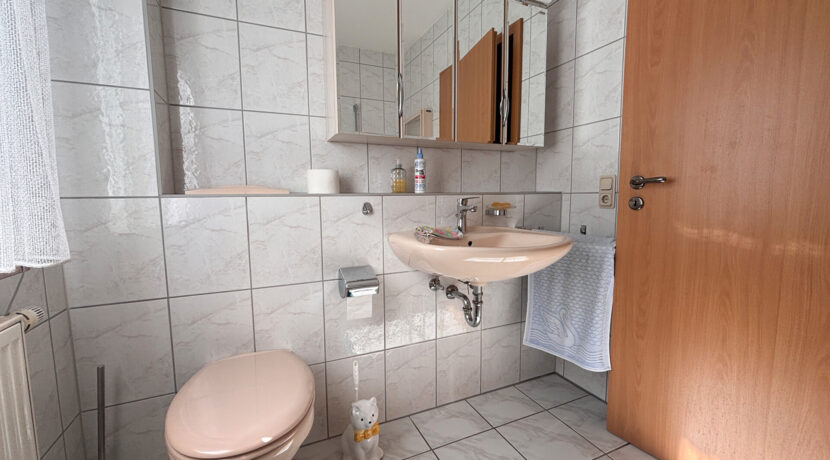 Badezimmer EG