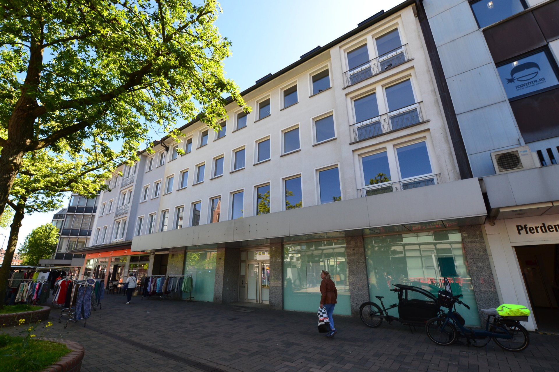 Ladenfläche mit Büroetage in zentraler Lage