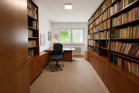 Arbeitszimmer EG