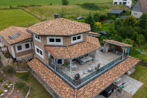 Luftaufnahme - Blick zur Terrasse