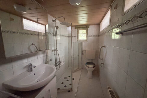 Badezimmer EG