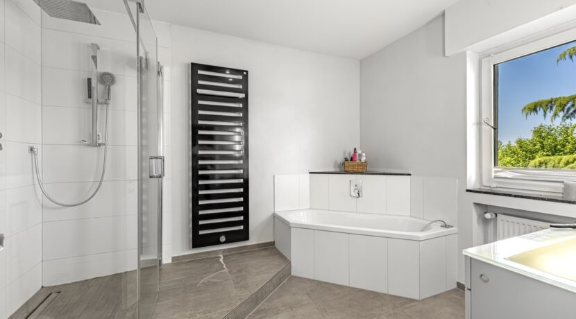 Badezimmer Erdgeschoss