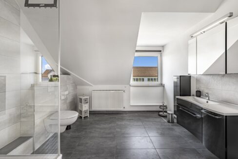Badezimmer Dachgeschoss