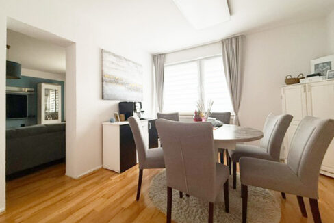 Beispiel Esszimmer (vermietet)
