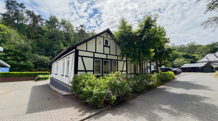 Verwaltungsgebäude