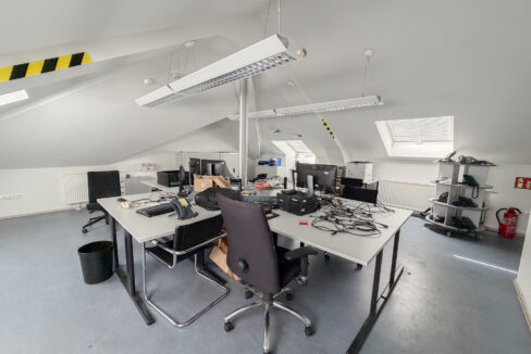 Gebäude 2: Büro