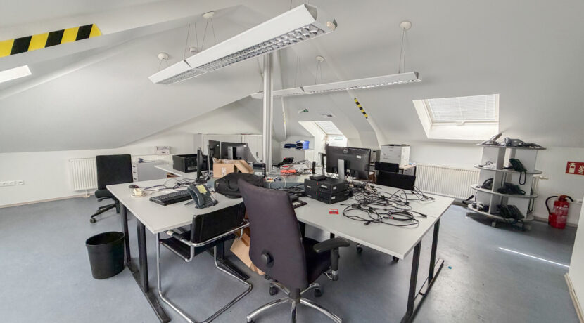 Gebäude 2: Büro