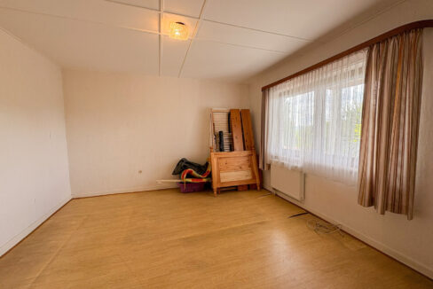 Schlafzimmer EG Links