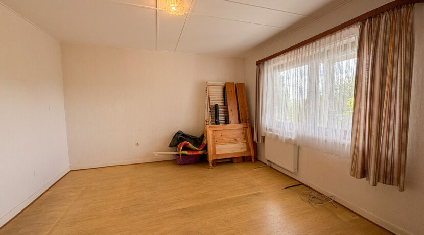 Schlafzimmer EG Links