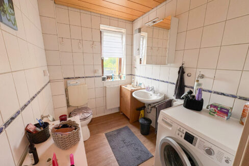 WC OG Rechts
