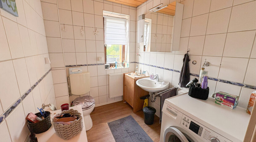 WC OG Rechts