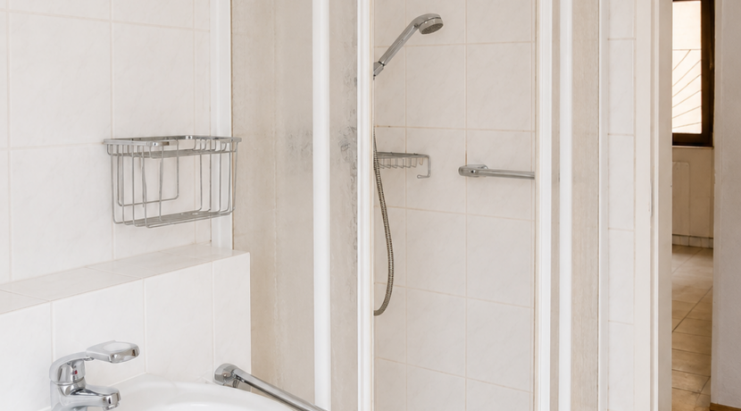 mit Dusche