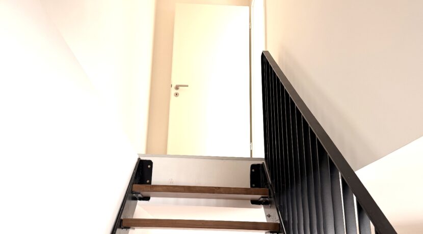 Treppe zum Obergeschoss