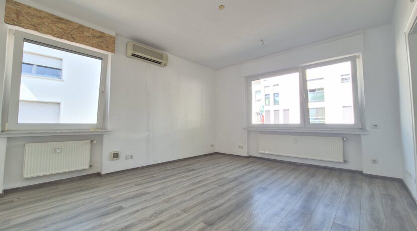Büro 2