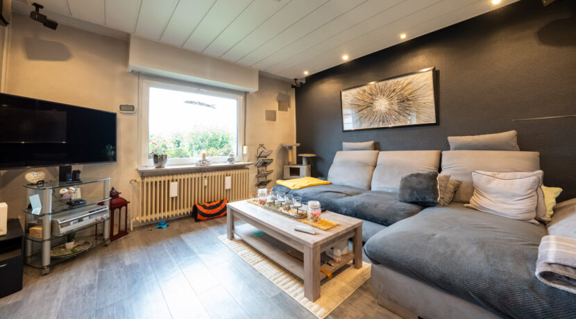 Wohnzimmer vorne
