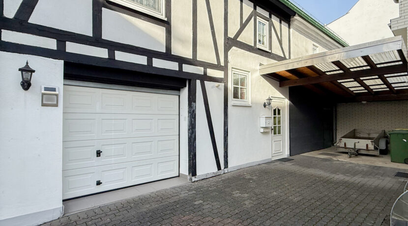 Garage Haus 2