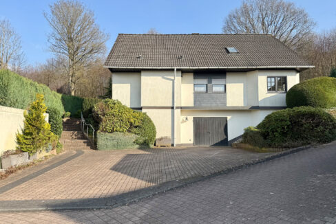 Straßenansicht