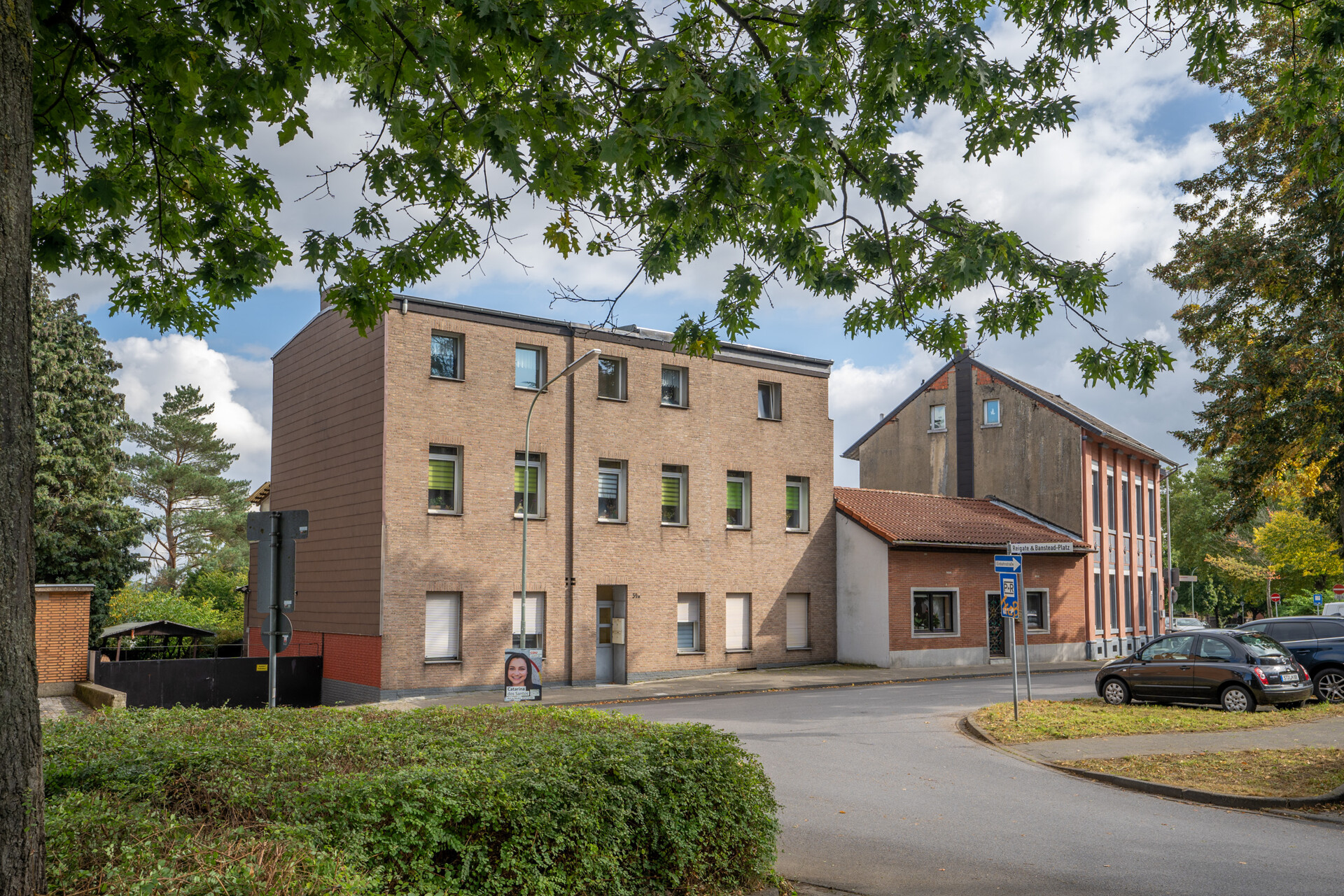 Bestand kaufen, Neubau planen! 4 Einheiten + Neubau-Option auf 902 m² Grundstück