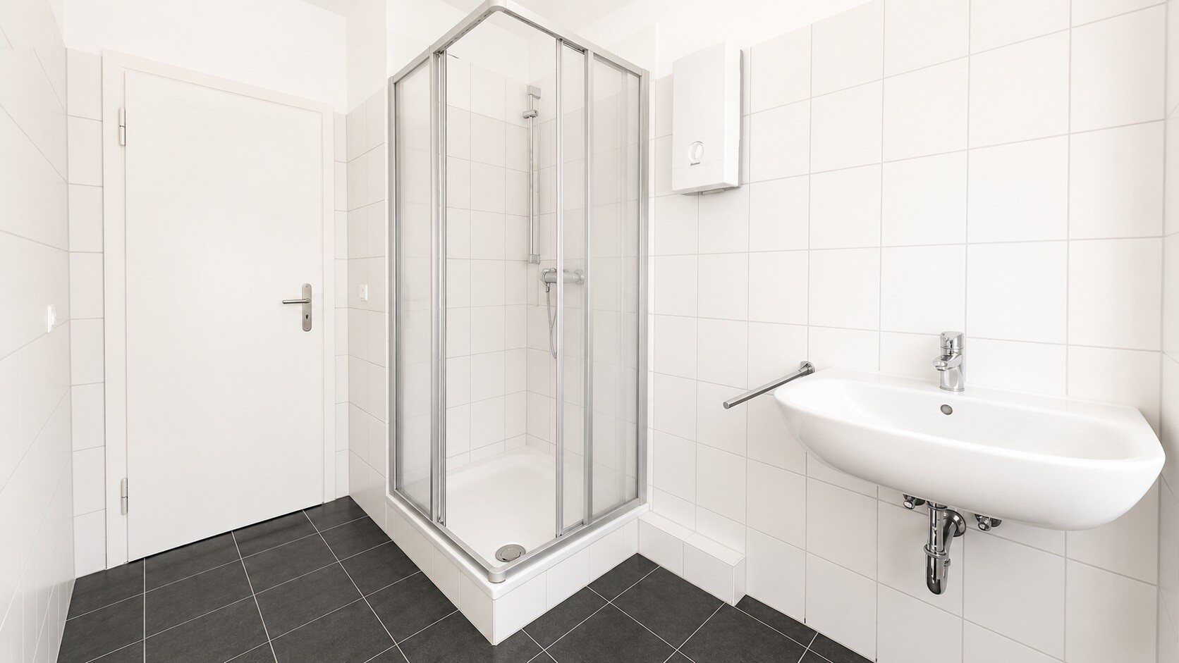 MODERNE 3-ZIMMERWOHNUNG MIT BALKON IM KREFELDER ZENTRUM ZU MIETEN! - Photo 4