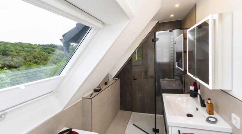 Badezimmer DG