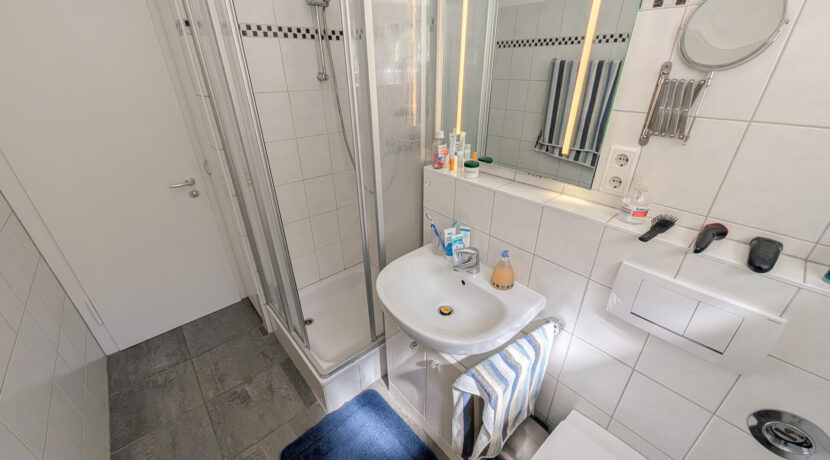 Badezimmer EG