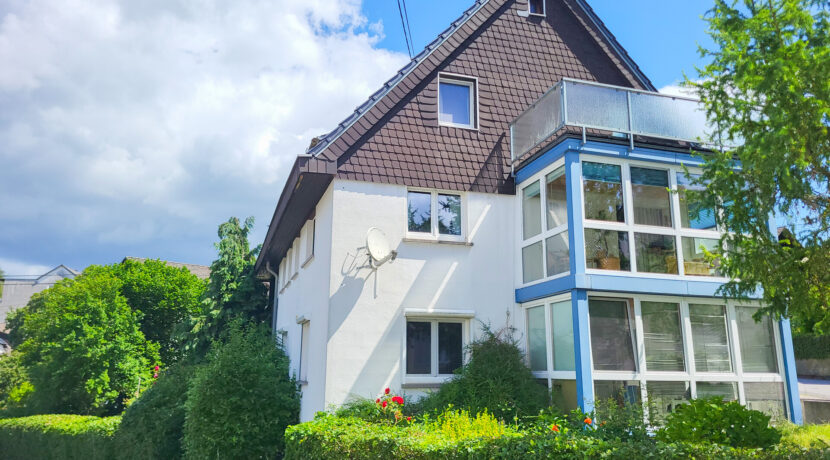 Straßenansicht