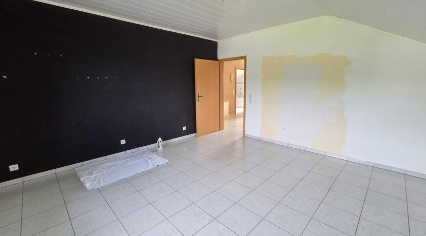 Schlafzimmer 2 DG