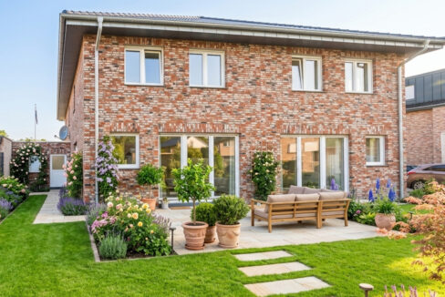 Garten 2 KI generiert