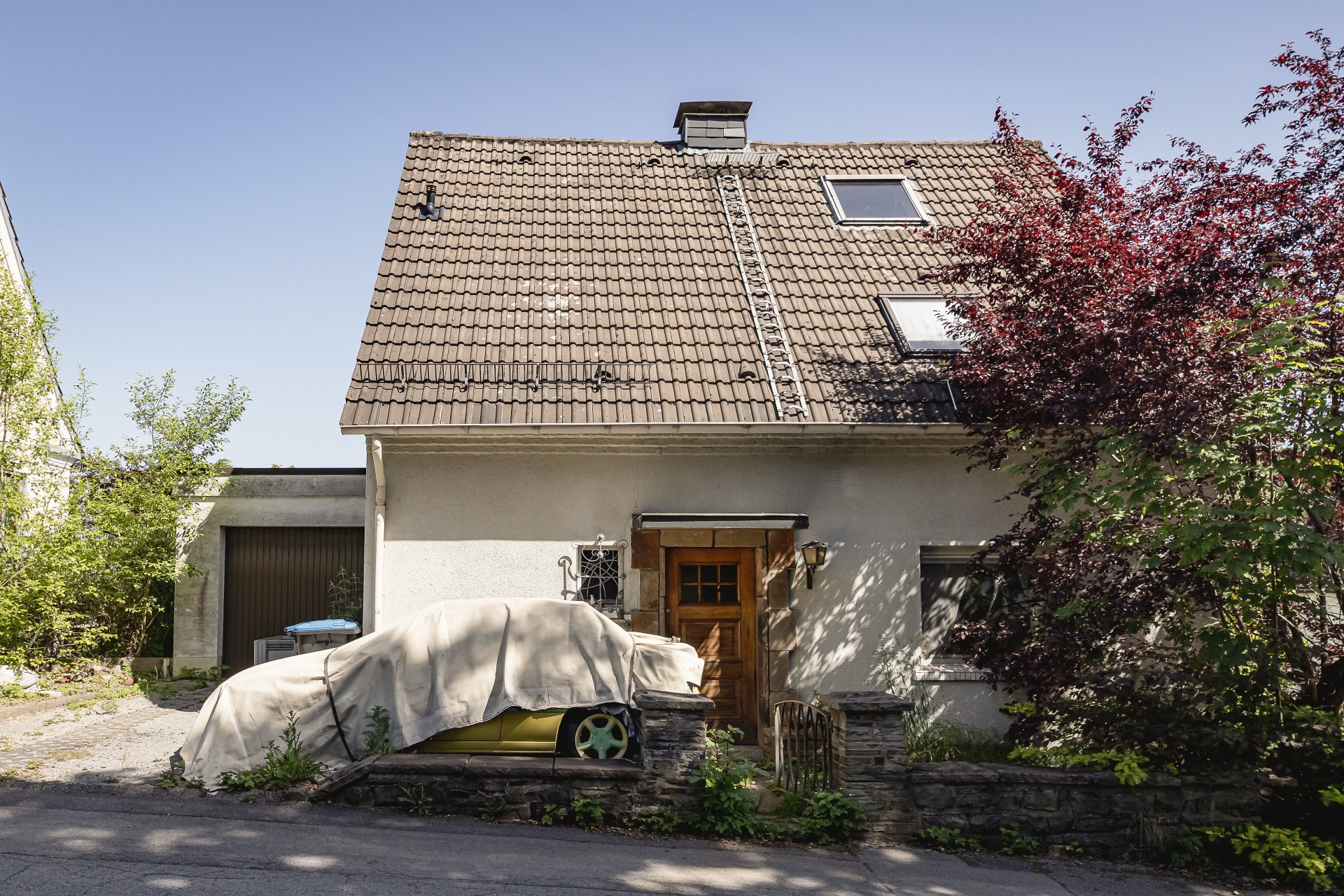 Handwerkerobjekt in Gevelsberg: Modernisierungsbedürftiges Einfamilienhaus mit großem Grundstück
