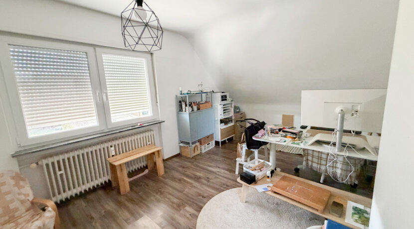 DG links Zimmer