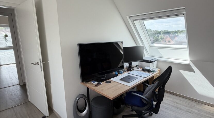 Büro/Kinderzimmer Spitzboden
