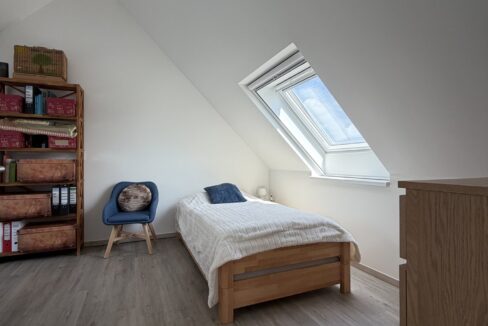 Schlafzimmer/Büro Spitzboden