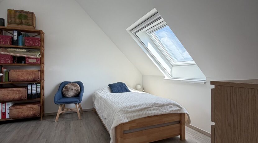 Schlafzimmer/Büro Spitzboden