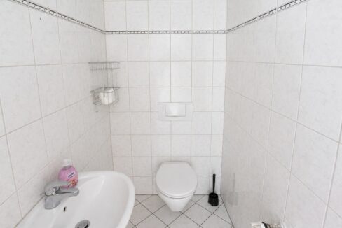 Gäste-WC im Souterrain