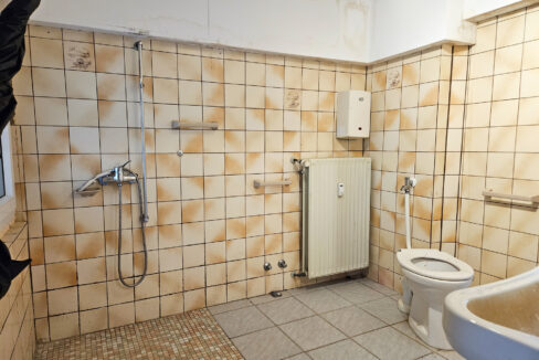 Badezimmer EG