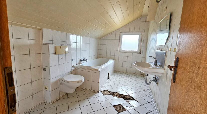 Wannenbad DG