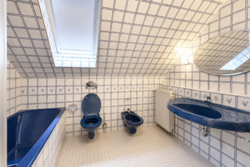 Badezimmer ( OG )
