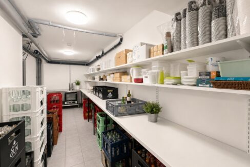 Vorbereitungsküche (Keller)
