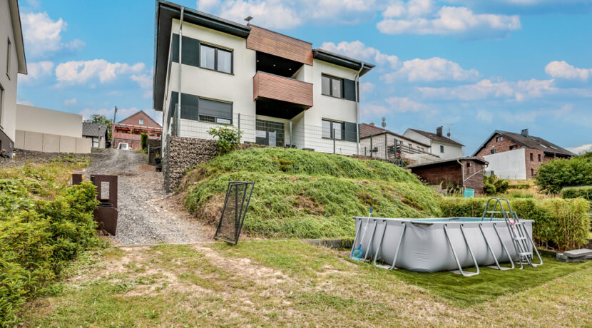 Gartenseitige Hausansicht