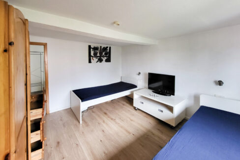 Zimmer 2 OG