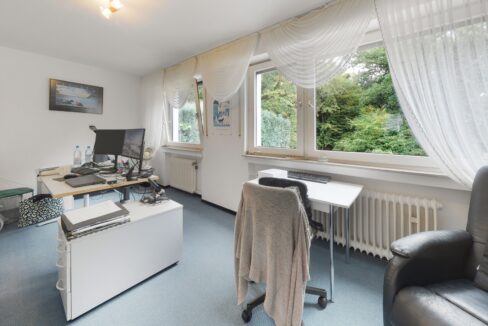 Kinderzimmer___Büro