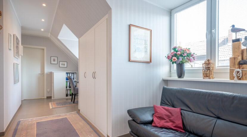 Wohnungseingang DG