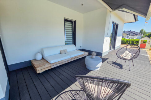 überdachte Terrasse