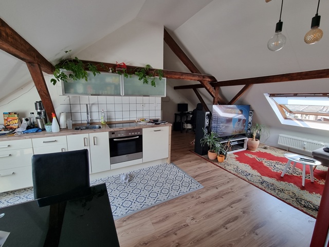 2-Zimmer Dachgeschosswohnung in Mönchengldbach-Hermges - Foto 1