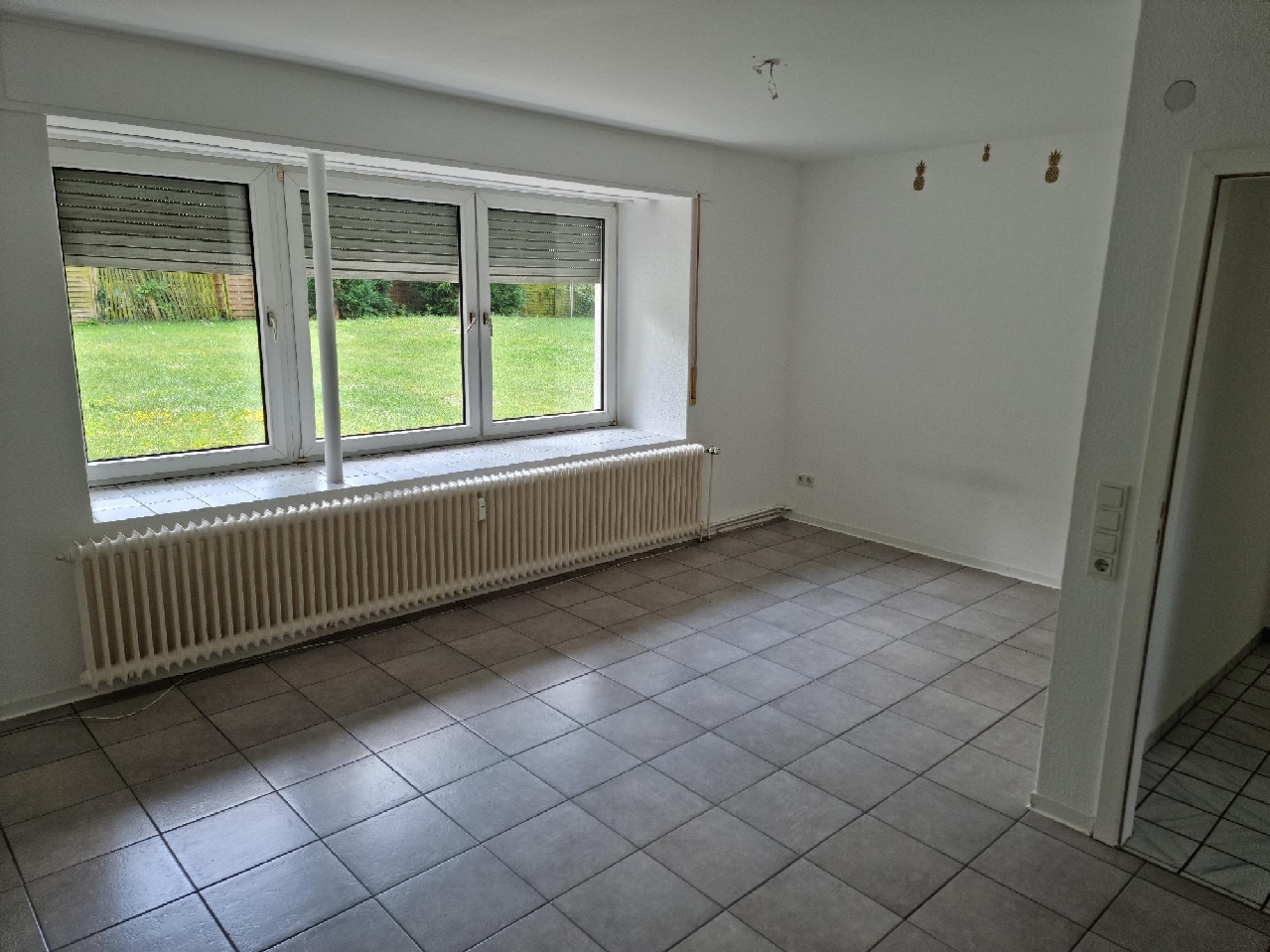 Erdgeschosswohnung mit Gartennutzung - Foto 2