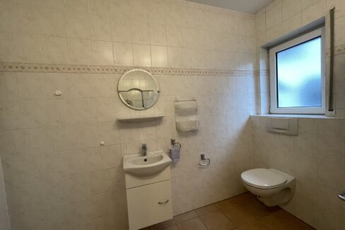 Badezimmer EG