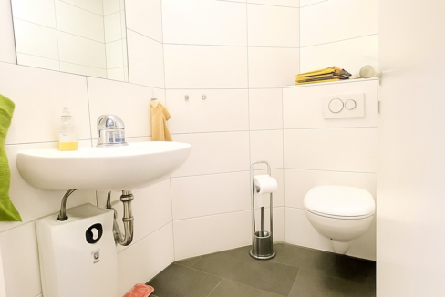 Gäste-Toilette im Erdgeschoss