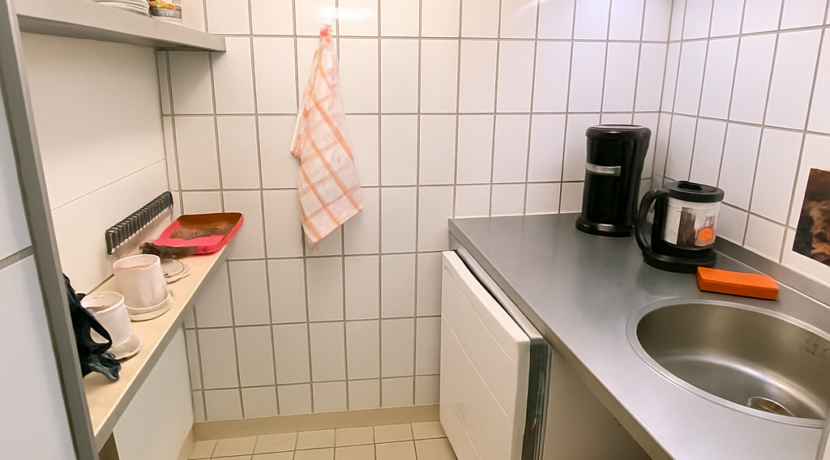 Teeküche im Untergeschoss