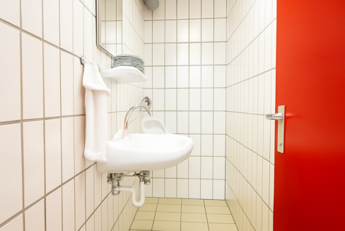 Toilette im Untergeschoss